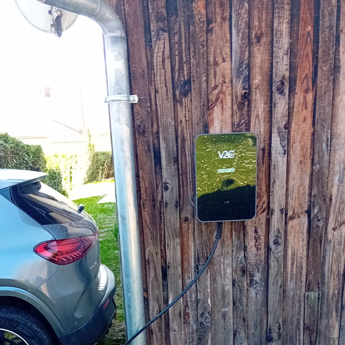 Bornes de recharge pour véhicules électriques | Installation 14 Service photo Delec Réseaux 5