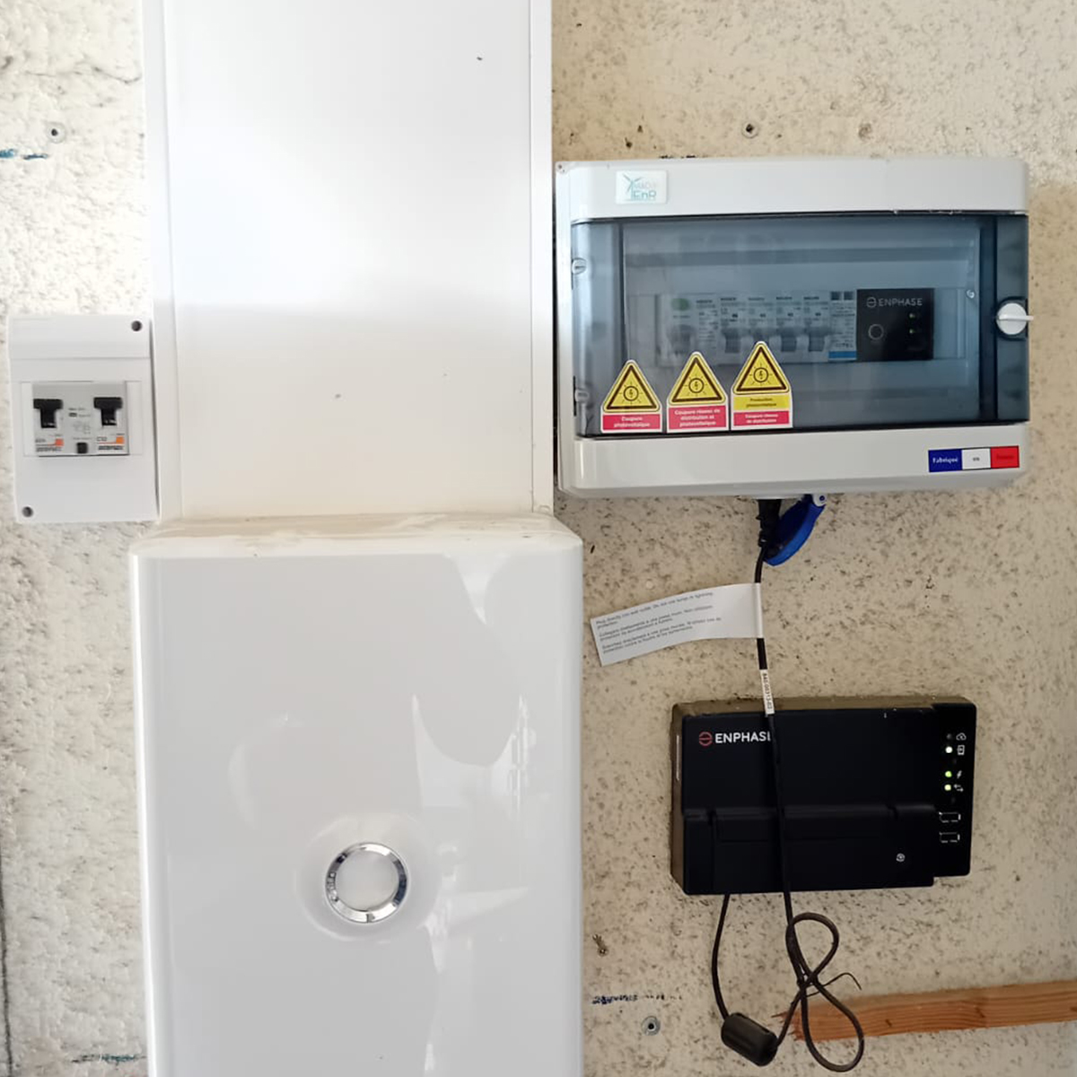 Bornes de recharge pour véhicules électriques | Installation 19 Service photo Delec Réseaux 8